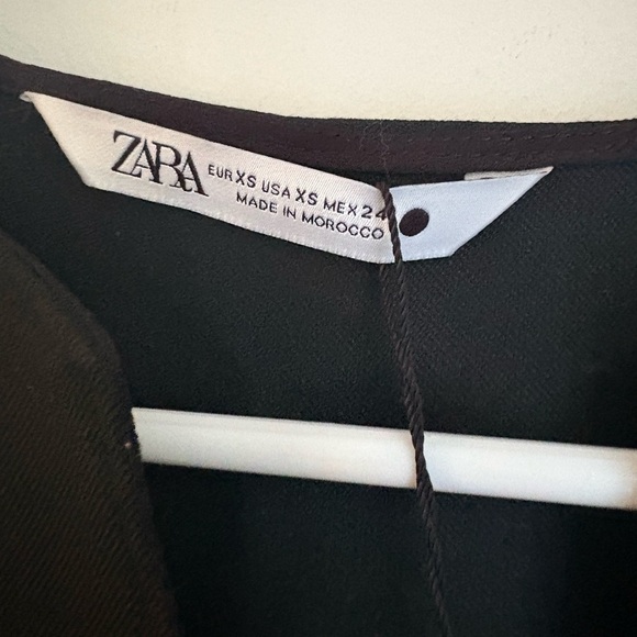 Zara Black V-neck Top with Tie Up Belt size XS - Picture 7 of 8